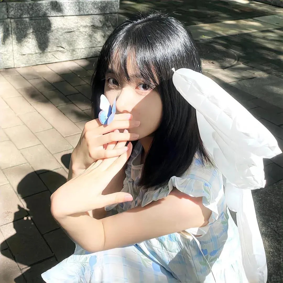 红白蓝 海报
