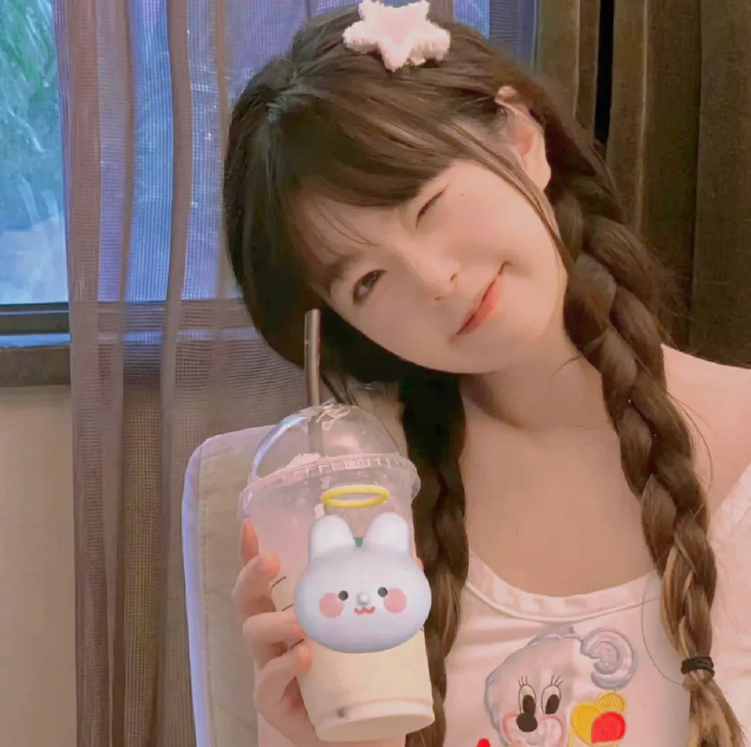 女色狼 海报